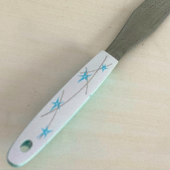 Vintage Spreader Spatula - Picture 2 of 7